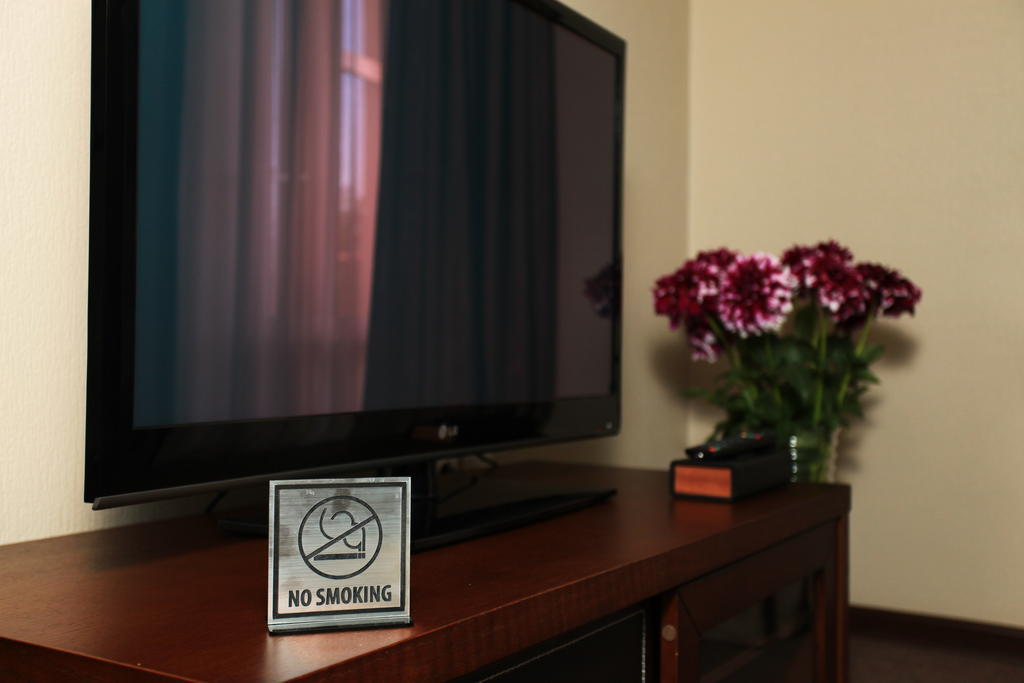 Grand M Hotel Navoi Phòng bức ảnh